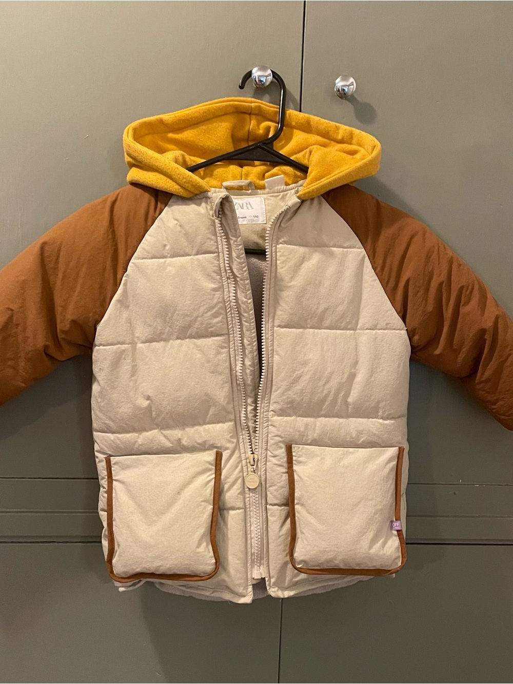 Zara Kids Colorblock Puffer Jacket in Cream, Brown & Yellow